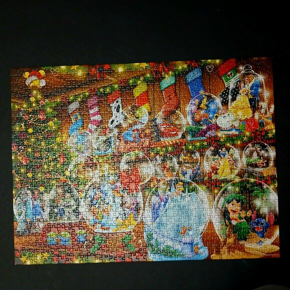Ravensburger Disney Snow Globes Jigsaw Puzzle, 1000 Pieces - Picture 2 of 2
